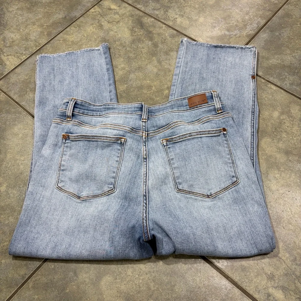 JUDY BLUE LOS ANGELES STRAIGHT FIT  WOMENS JEANS SIZE 15/32 LIGHT WASH 25 INSEAM - Picture 11 of 11